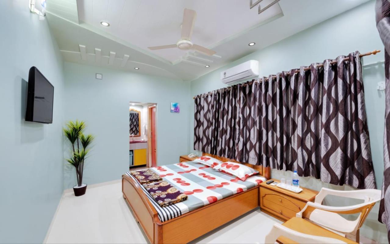 Hotel Ankit Virpur Exterior foto
